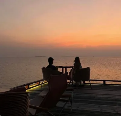 Bìa CHỒNG ĐƯA TIỂU TAM ĐI NÂNG NGỰC