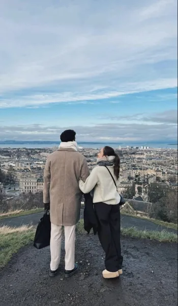 Bìa MƯỜI NĂM PHAI NHẠT