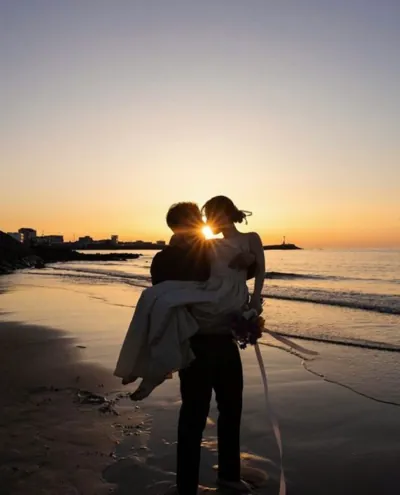 Bìa TÔI VÀ THƯ KÝ CỦA CHỒNG CÙNG MANG THAI