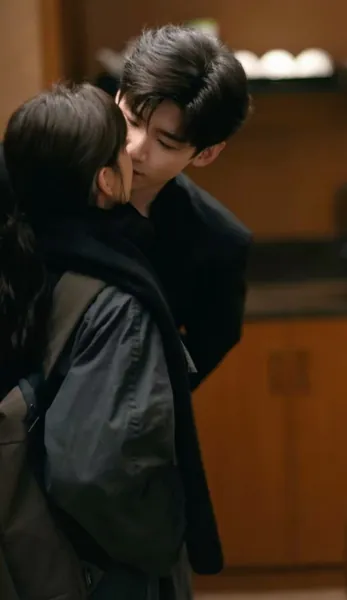 Bìa KÝ ỨC ĐỌNG LẠI