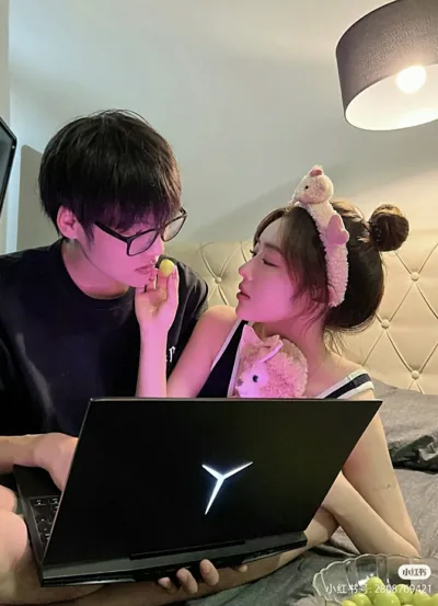 Bìa SÓNG GIÓ HÔN NHÂN