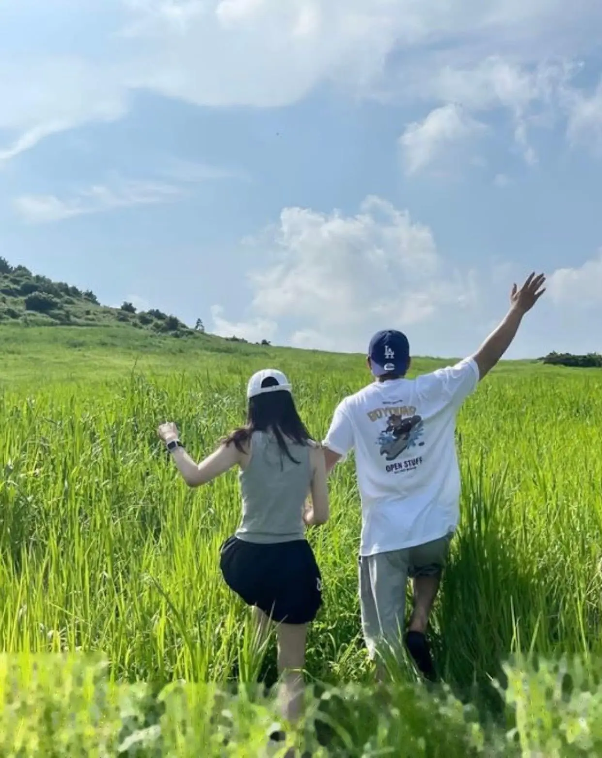 Bìa LÂM HẠ