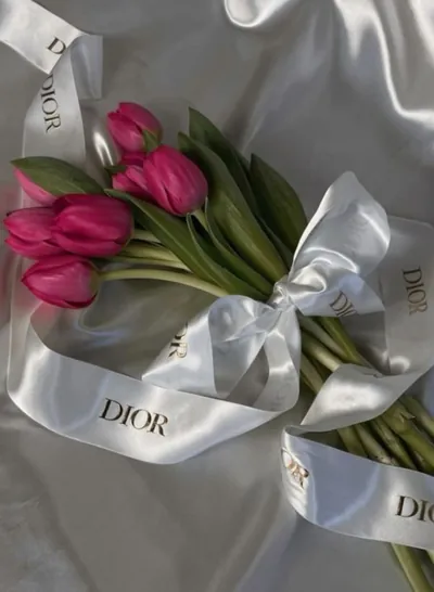 Bìa TÌNH YÊU VỚI CẬU ÚT CỦA HỌC TRÒ