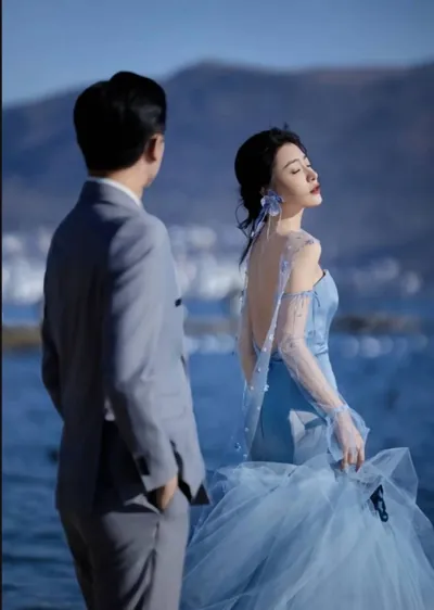 Bìa HẠNH PHÚC TỪ NGƯỜI ĐẾN SAU FULL