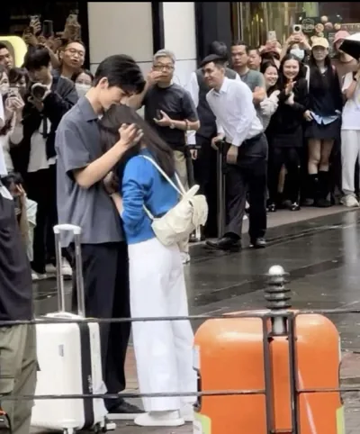 Bìa BẠN TRAI THU HỒI BẰNG BẮN TỈA