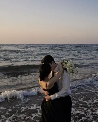 Bìa NGƯỜI TÌNH THỨ CHÍN