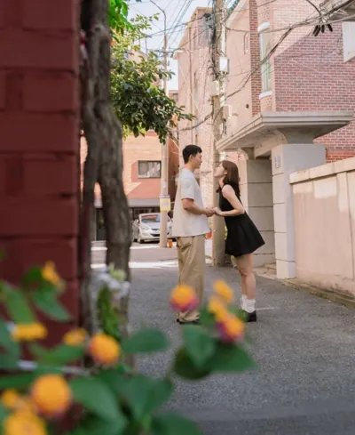 Bìa KHOẢNG KHÔNG LẠNH LẼO