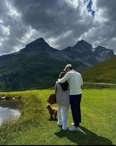 Bìa LỜI HỨA NĂM 22 TUỔI MÃI MÃI TAN BIẾN