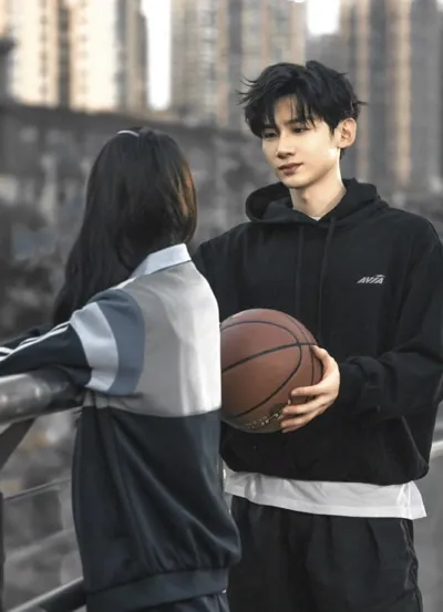 Bìa HẸN HÒ QUA GAME