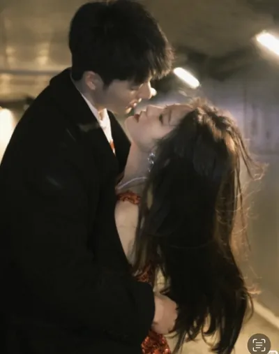 Bìa ANH NGHIỆN EM LÀ CÓ THẬT FUll