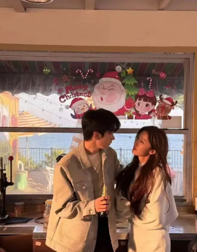 Bìa TRÓI BUỘC ANH CẢ ĐỜI