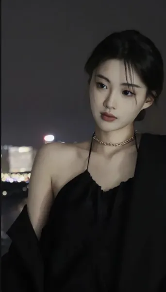 Bìa HỒI ỨC NĂM MƯỜI TUỔI