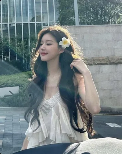 Bìa TÌNH YÊU DƯỜNG NHƯ ĐÃ MẤT