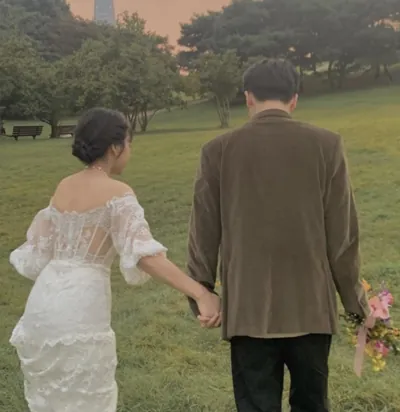 Bìa TÌNH YÊU NGƯỢC DÒNG