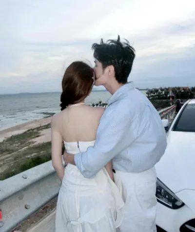 Bìa KẾT HÔN VÌ LỢI ÍCH THƯƠNG MẠI