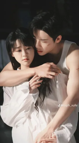 Bìa Cô Dâu Thay Thế Của Hào Môn Họ Họa