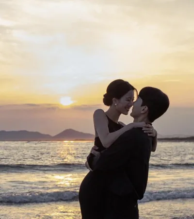 Bìa XOÁ SẠCH DẤU VẾT TÌNH YÊU