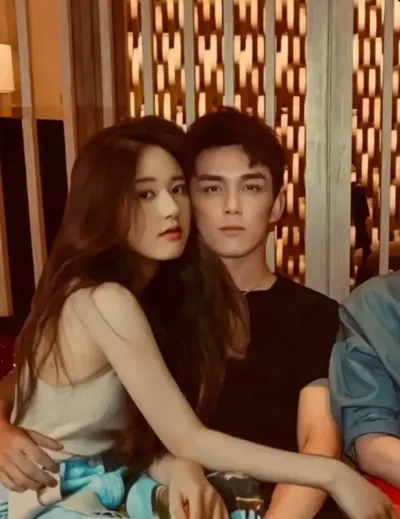 Bìa TÌNH YÊU MONG MANH