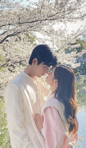 Bìa 10 NĂM GẶP LẠI