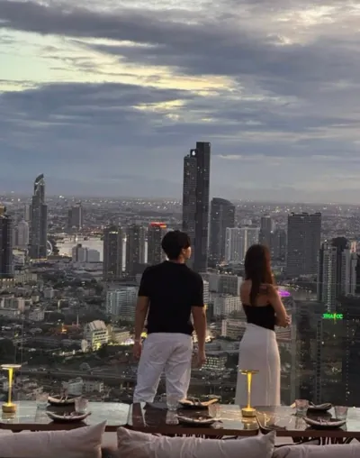 Bìa TRỞ THÀNH CHIM HOÀNG YẾN CỦA BẠN TRAI CŨ