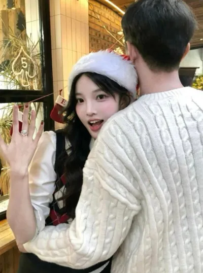 Bìa THẨM NGUYỆT