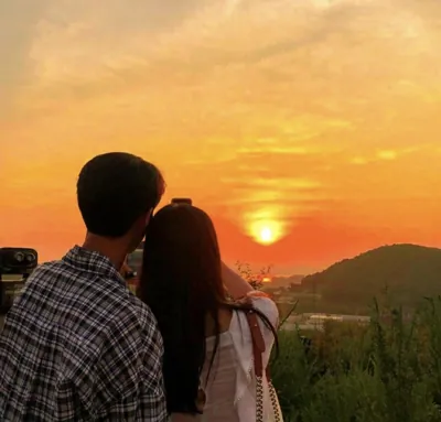 Bìa CAI NGHIỆN ĐOẠN TÌNH CẢM CŨ