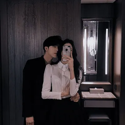 Bìa NHẶT ĐƯỢC ANH CHỒNG CỰC PHẨM