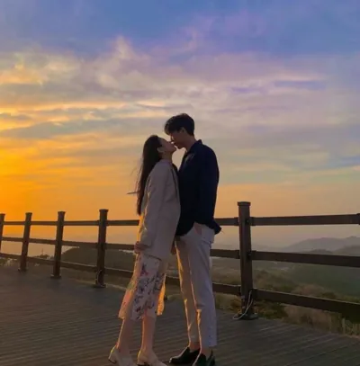 Bìa VÔ TÌNH PHÁT HIỆN CHỒNG NGOẠI TÌNH VỚI EM GÁI NUÔI