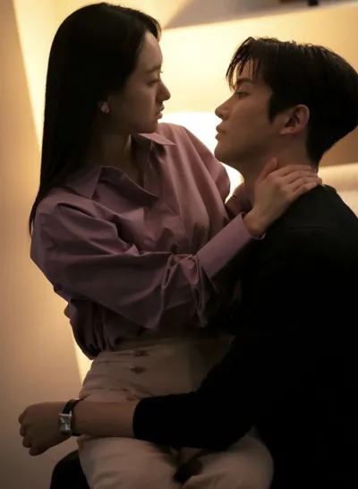 Bìa CÁM DỖ NGOẠI TÌNH