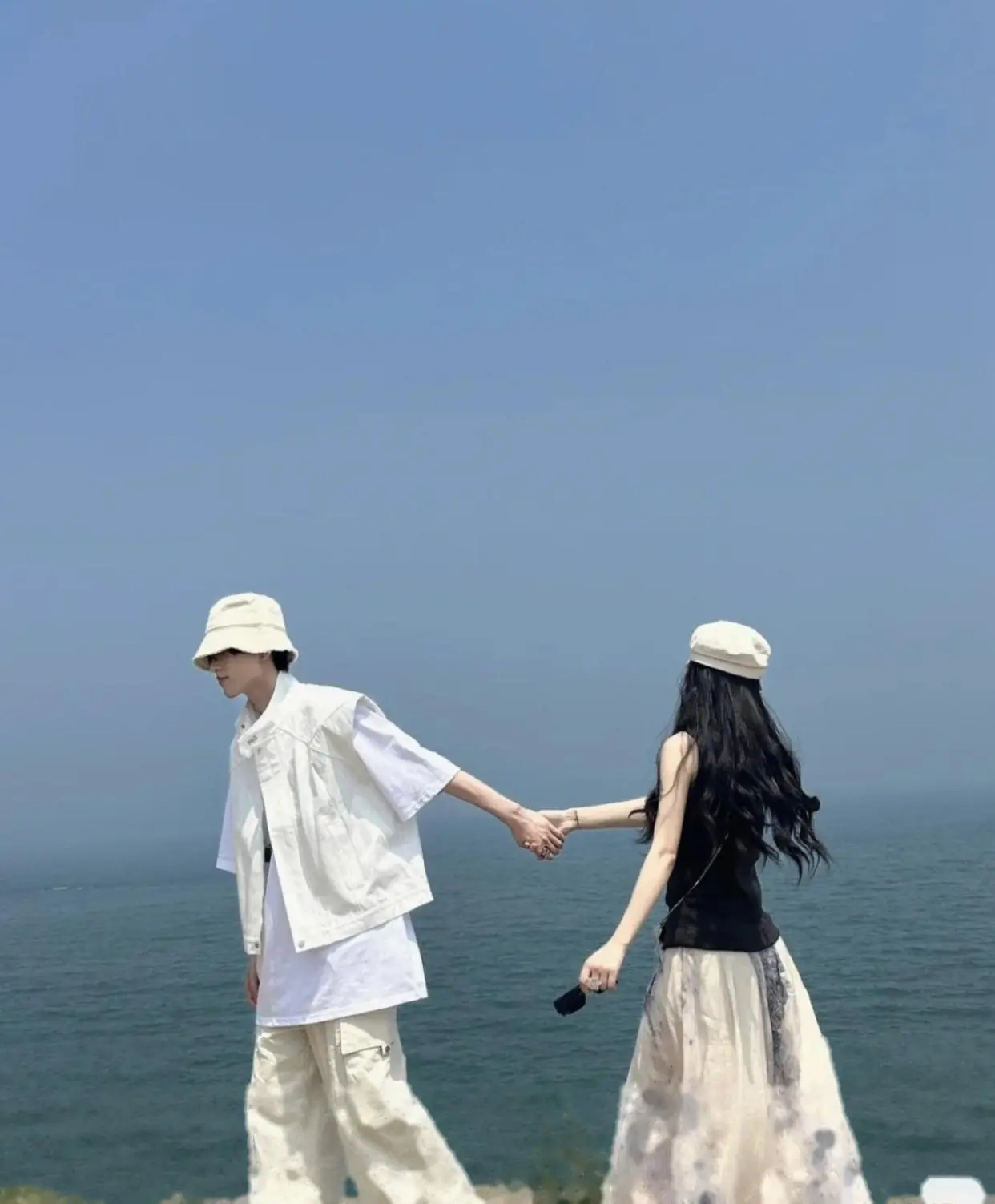 Bìa SỐ PHẬN TÌNH YÊU