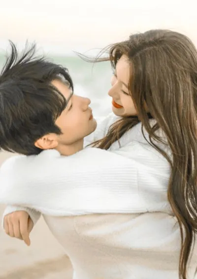 Bìa THAY ĐỔI MỖI NGÀY VÌ EM