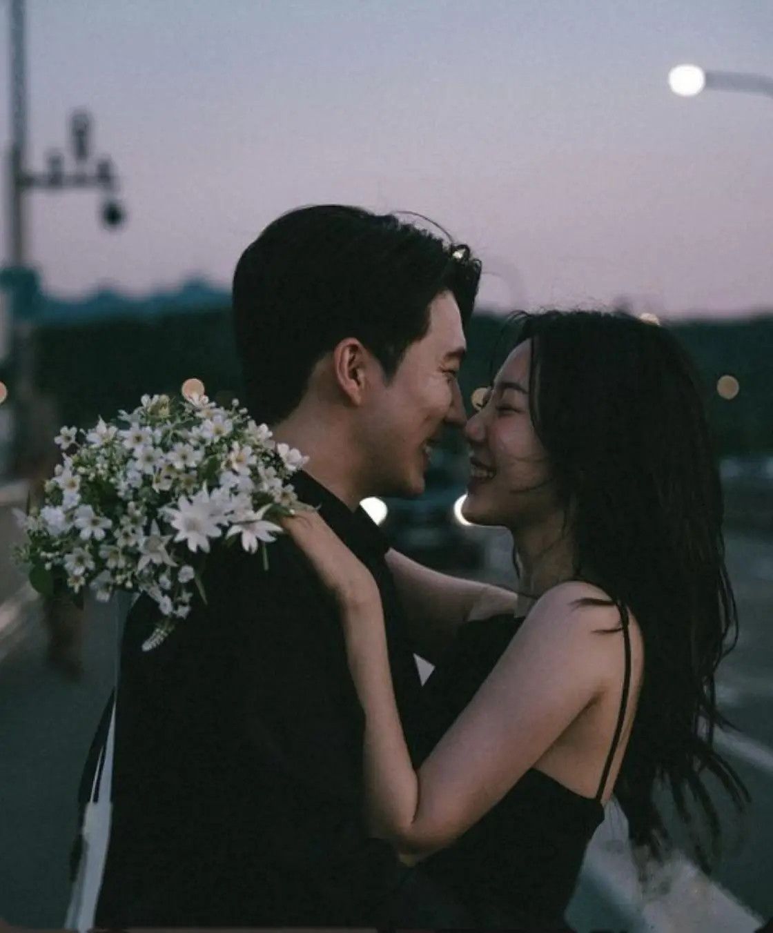 Bìa THẨM LƯƠNG NGUYỆT