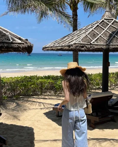 Bìa THỰC TẬP SINH MANG THAI CON CỦA CHỒNG TÔI