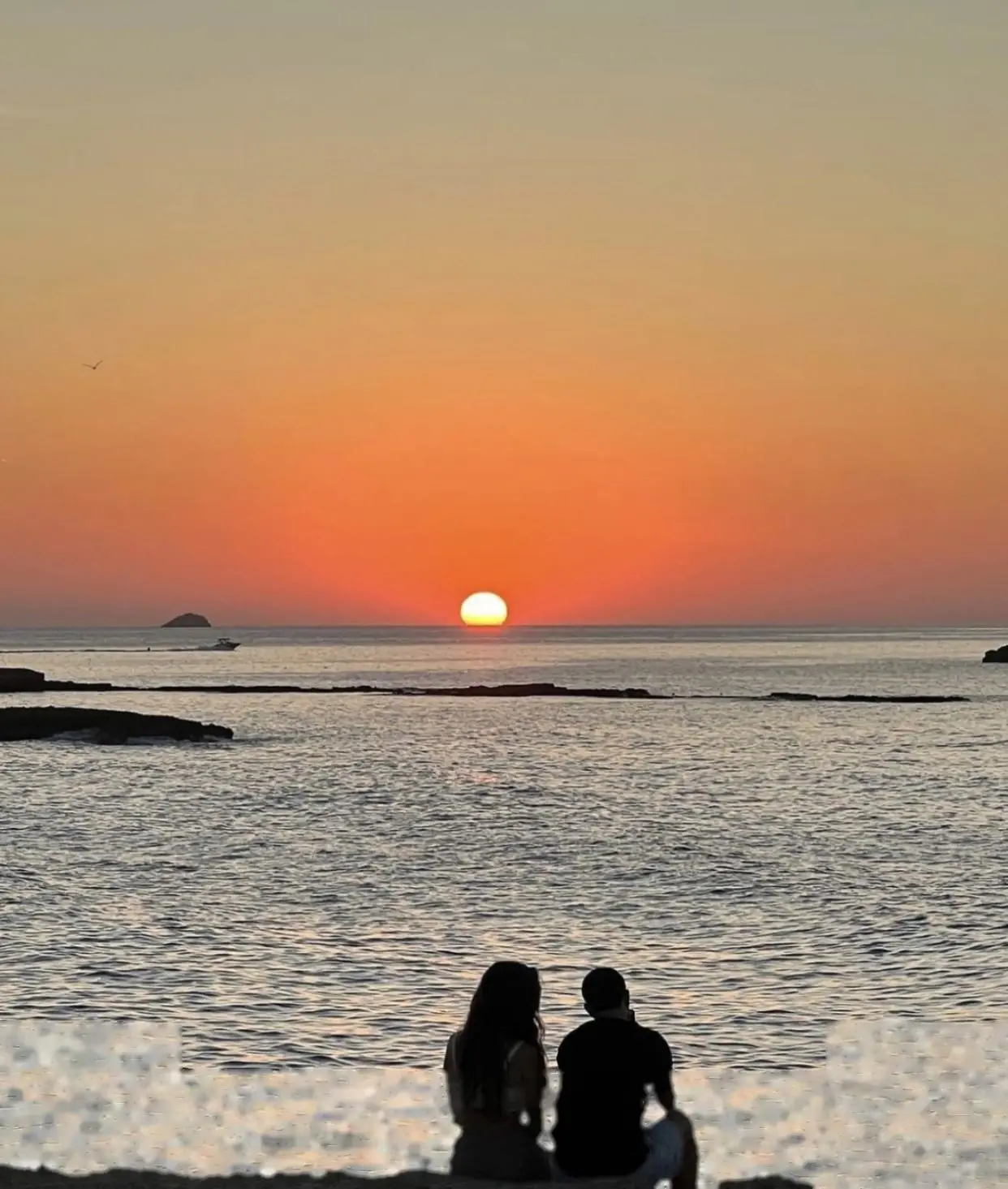Bìa ÔN TRI HẠ