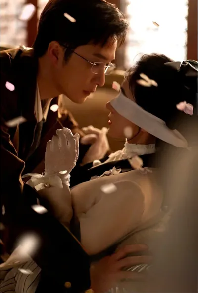 Bìa NUÔI DƯỠNG TIỂU PHẢN DIỆN