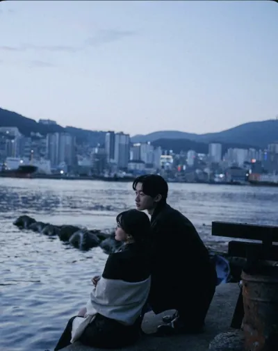 Bìa LỜI NGỌT NGÀO GIẢ DỐI