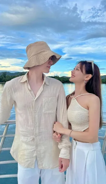 Bìa KẾT DUYÊN VỚI ANH CHÀNG TỰ KỶ