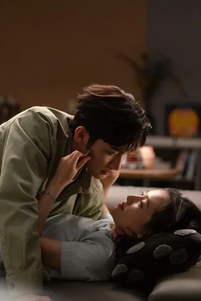 Bìa EM LÀ SINH MẠNG CỦA TÔI