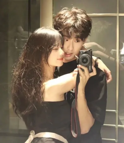 Bìa LÀM VỢ NGƯỜI GIÀU