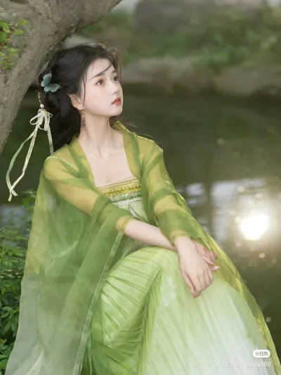 Bìa CÔNG CHÚA HOÀI CHÂN