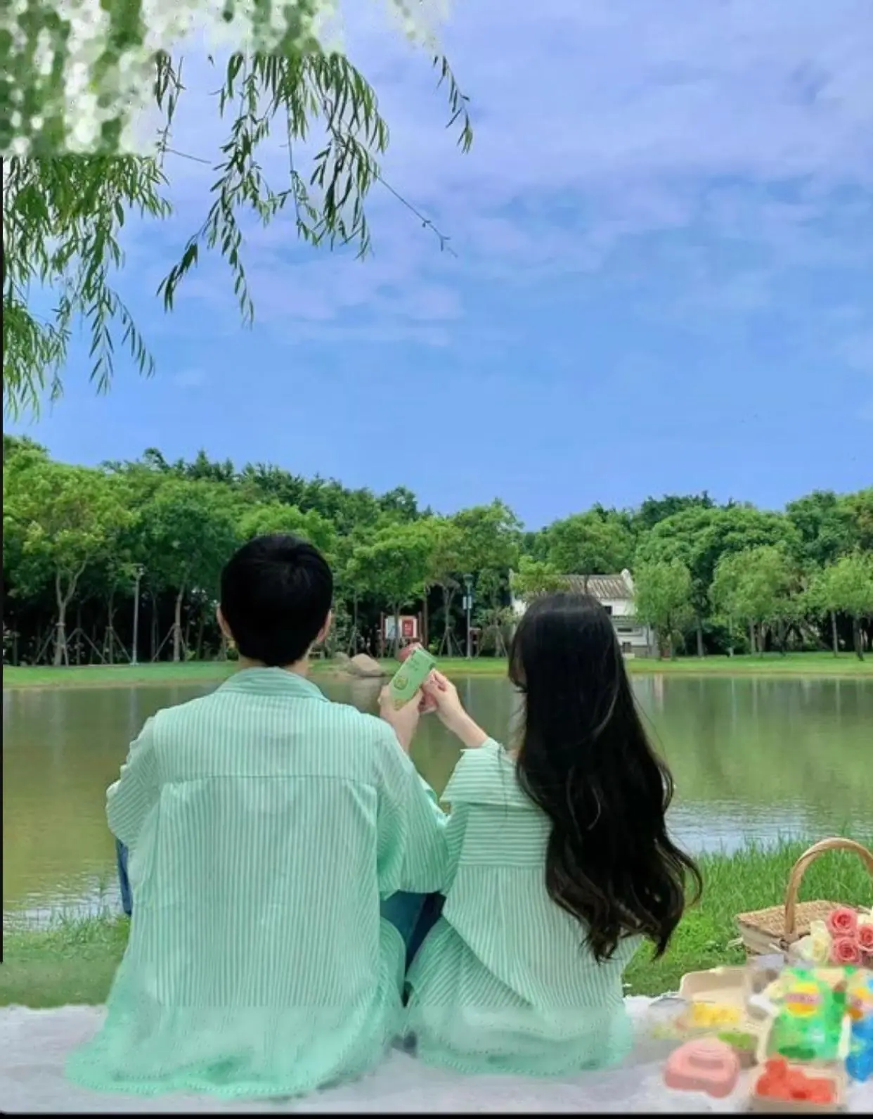 Bìa RỜI XA CHU HẠ XUYÊN