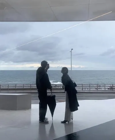 Bìa Ba Năm Làm Vợ Trong Bóng Tối