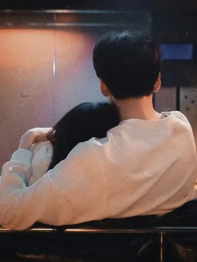 Bìa EM TẠM BIỆT QUÁ KHỨ