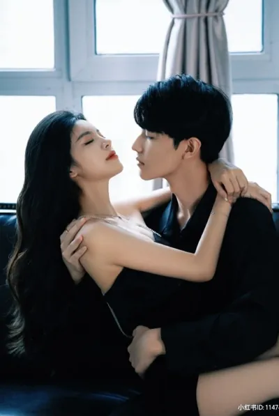 Bìa CÁI GIÁ PHẢI TRẢ DÀNH CHO KẺ PHẢN BỘI