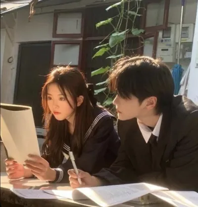 Bìa DIỄN GIẢ THÀNH THẬT FULL